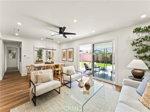 2218 Lewis , Santa Ana, CA