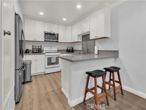 1086 Cabrillo Park Dr #d , Santa Ana, CA