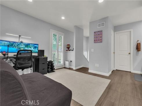 1086 Cabrillo Park Dr #d , Santa Ana, CA