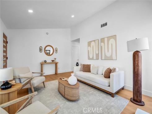 3226 South Towner Street , Santa Ana, CA