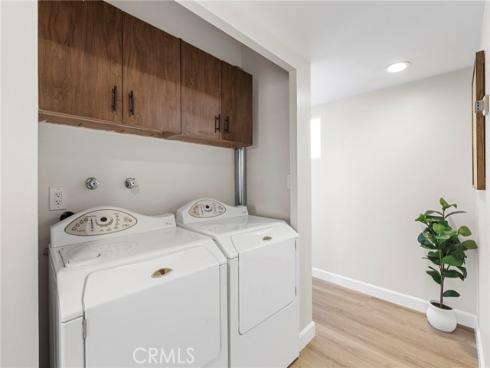 1323 N Spurgeon  2 , Santa Ana, CA