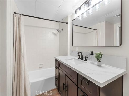 1323 N Spurgeon  2 , Santa Ana, CA