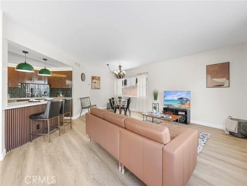 1323 N Spurgeon  2 , Santa Ana, CA