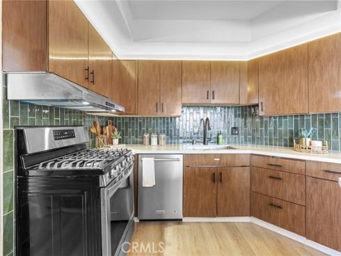 1323 N Spurgeon  2 , Santa Ana, CA