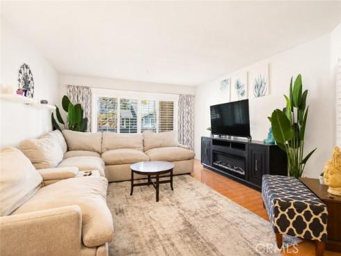 3500 S Greenville G10 Street, Santa Ana, CA
