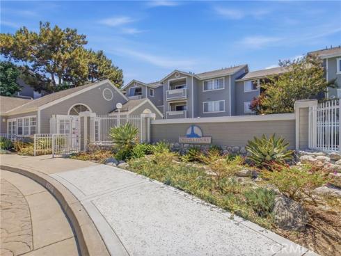 3500 S Greenville G10 Street, Santa Ana, CA