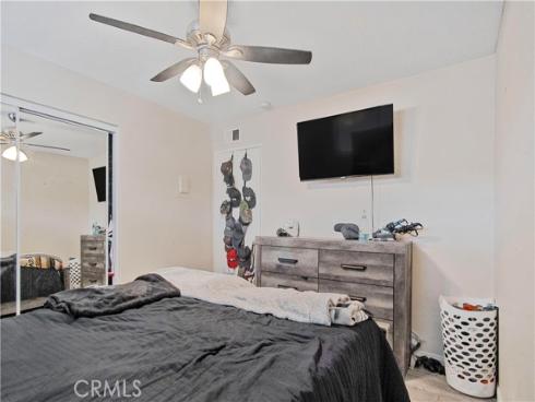2423  Deodar  , Santa Ana, CA
