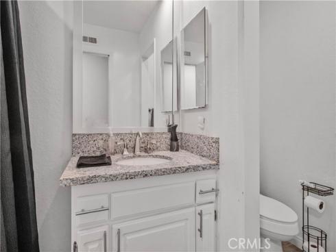 2423  Deodar  , Santa Ana, CA