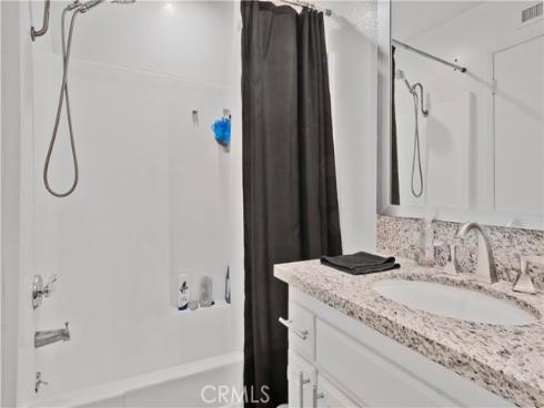 2423  Deodar  , Santa Ana, CA