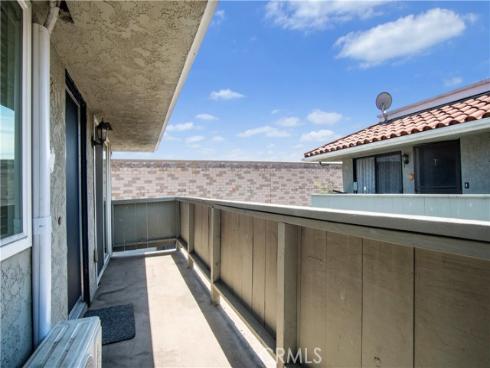 2423  Deodar  , Santa Ana, CA