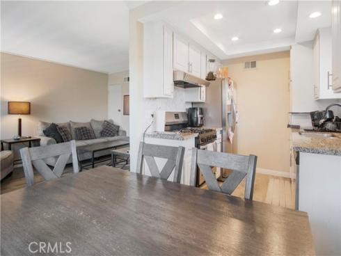 2423  Deodar  , Santa Ana, CA