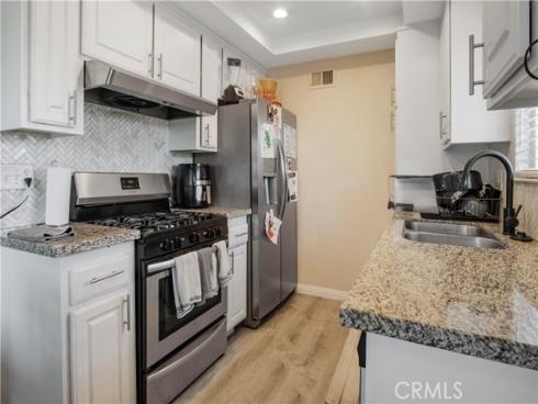 2423  Deodar  , Santa Ana, CA