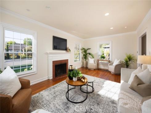 1026 W 19th   Street, Santa Ana, CA