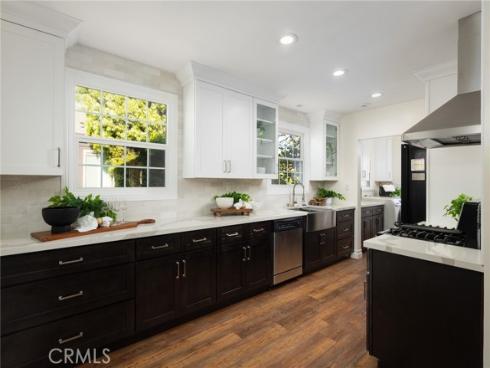 1026 W 19th   Street, Santa Ana, CA