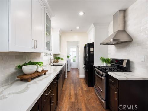 1026 W 19th   Street, Santa Ana, CA