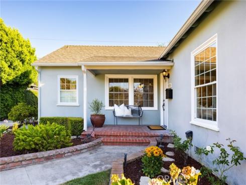 1026 W 19th   Street, Santa Ana, CA