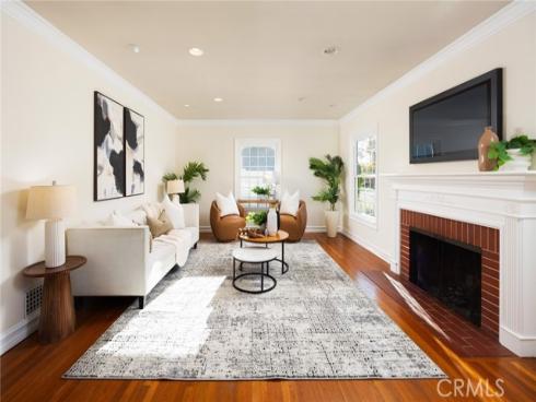 1026 W 19th   Street, Santa Ana, CA