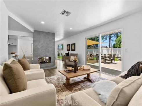 18211 Fairhaven , Santa Ana, CA