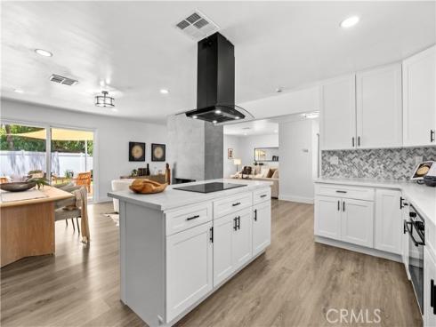 18211 Fairhaven , Santa Ana, CA