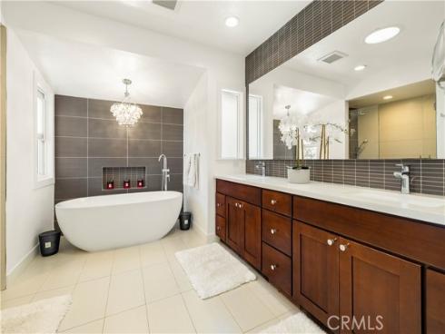 18772  Winnwood  , Santa Ana, CA