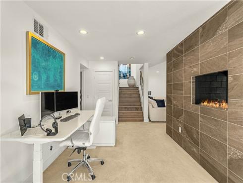 18772  Winnwood  , Santa Ana, CA