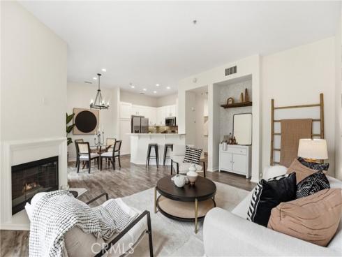 3407 S Main L , Santa Ana, CA