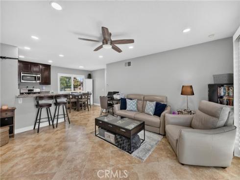 1062 Cabrillo Park D , Santa Ana, CA