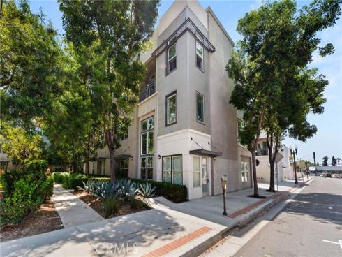 223 N Bush , Santa Ana, CA
