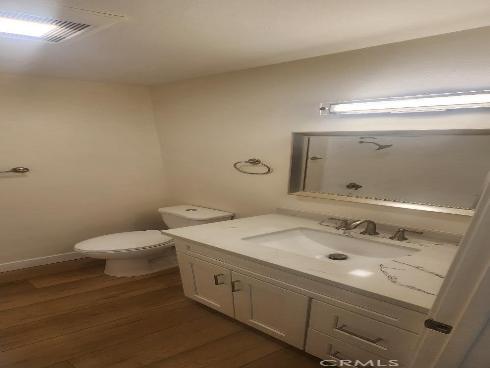 2511 W Sunflower J7 Avenue, Santa Ana, CA