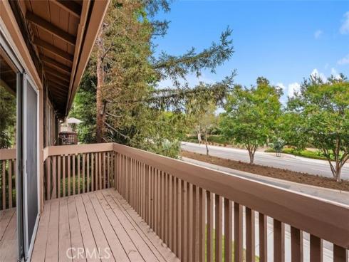 1090 Cabrillo Park , Santa Ana, CA