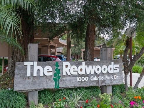 1090 Cabrillo Park , Santa Ana, CA