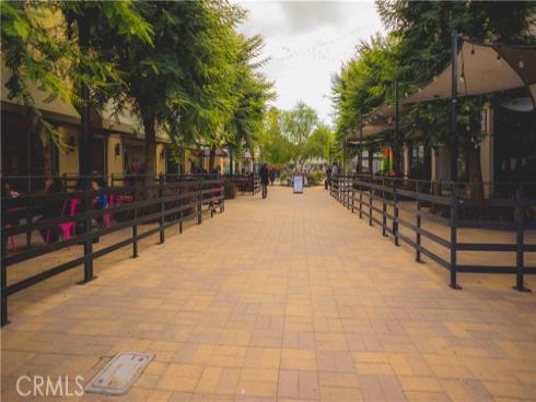 450 E 4th 322 , Santa Ana, CA
