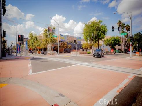 450 E 4th 322 , Santa Ana, CA