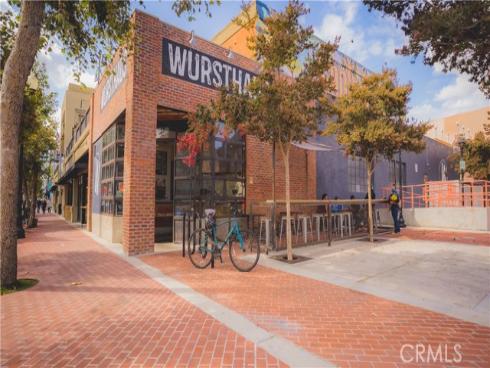 450 E 4th  322 , Santa Ana, CA