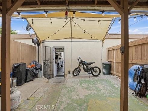 2971  Bradford  D , Santa Ana, CA