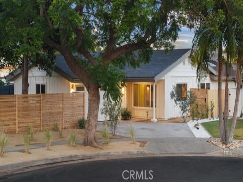 2101 N Hathaway  , Santa Ana, CA