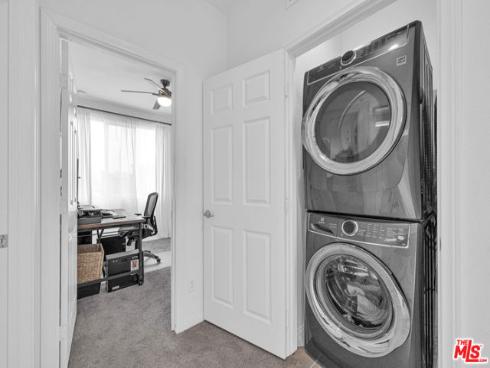 924 E 3rd Street, Santa Ana, CA