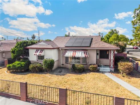 1517 W Borchard Avenue, Santa Ana, CA