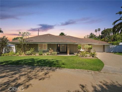 12885 Old Foothill