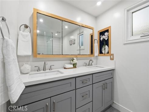 12885 Old Foothill , Santa Ana, CA