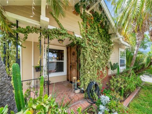 720 S Parton , Santa Ana, CA