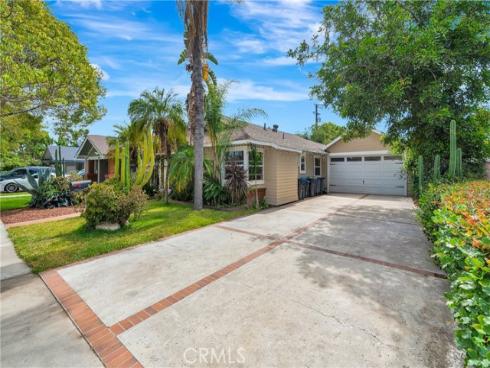 720 S Parton  , Santa Ana, CA