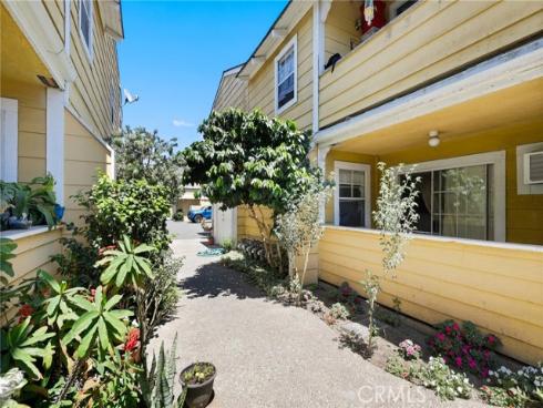 711 N Lacy D Street, Santa Ana, CA