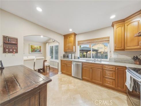 2909 S Diamond Street, Santa Ana, CA