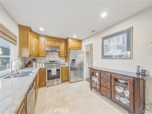2909 S Diamond Street, Santa Ana, CA