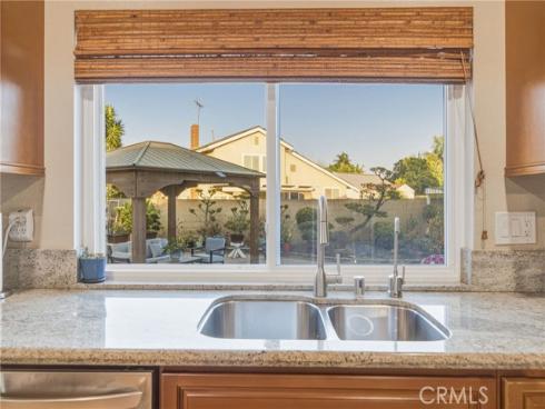 2909 S Diamond Street, Santa Ana, CA