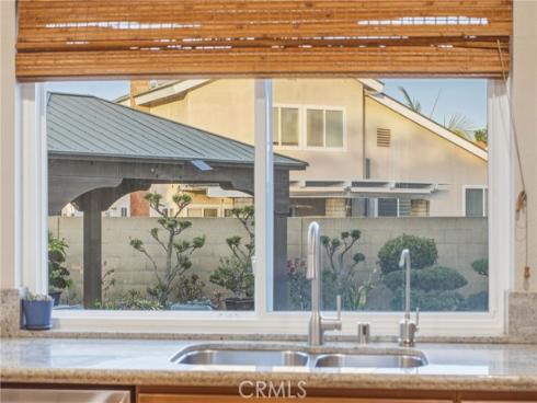2909 S Diamond Street, Santa Ana, CA