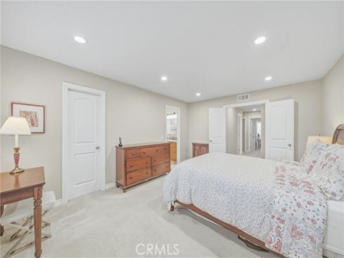 2909 S Diamond Street, Santa Ana, CA