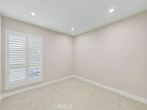 2909 S Diamond Street, Santa Ana, CA