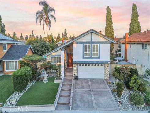2909 S Diamond   Street, Santa Ana, CA